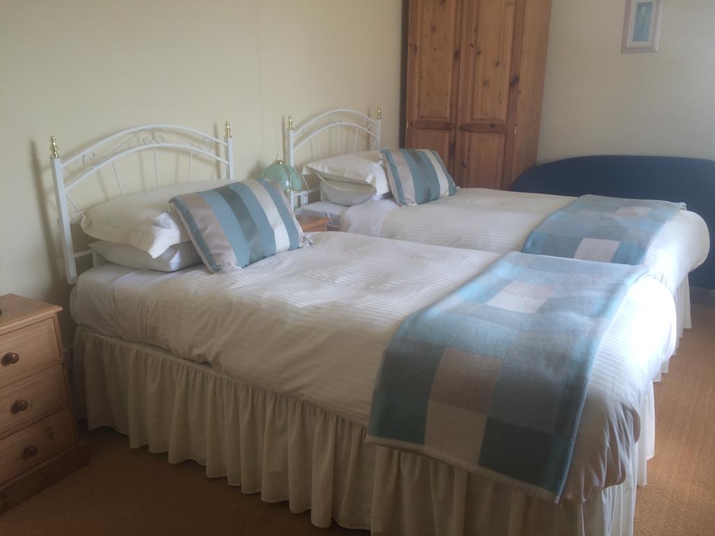 Trewithian Farm B&B Τρούρο Δωμάτιο φωτογραφία