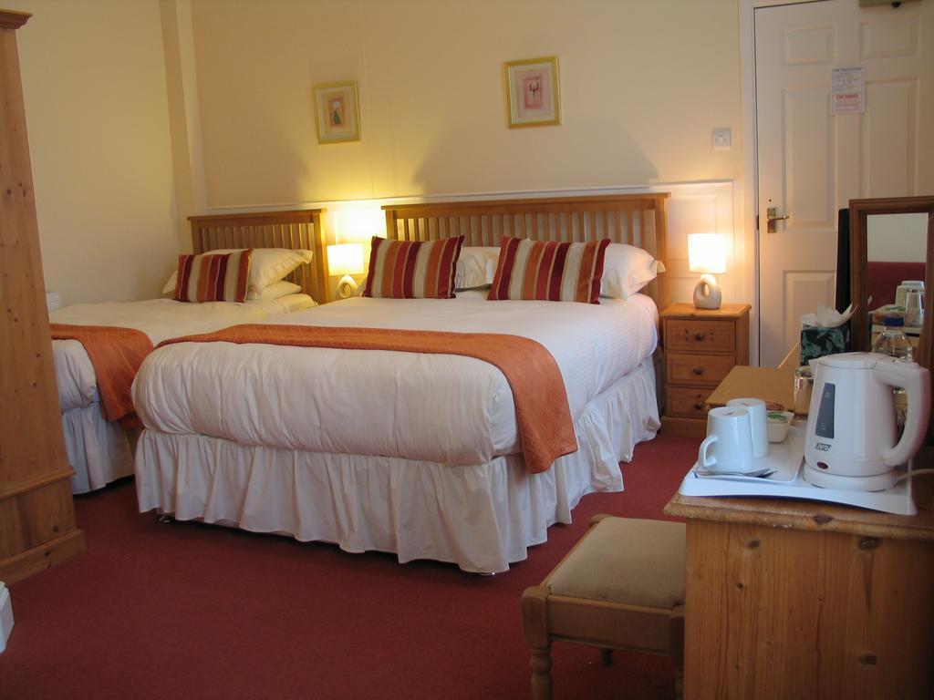 Trewithian Farm B&B Τρούρο Δωμάτιο φωτογραφία